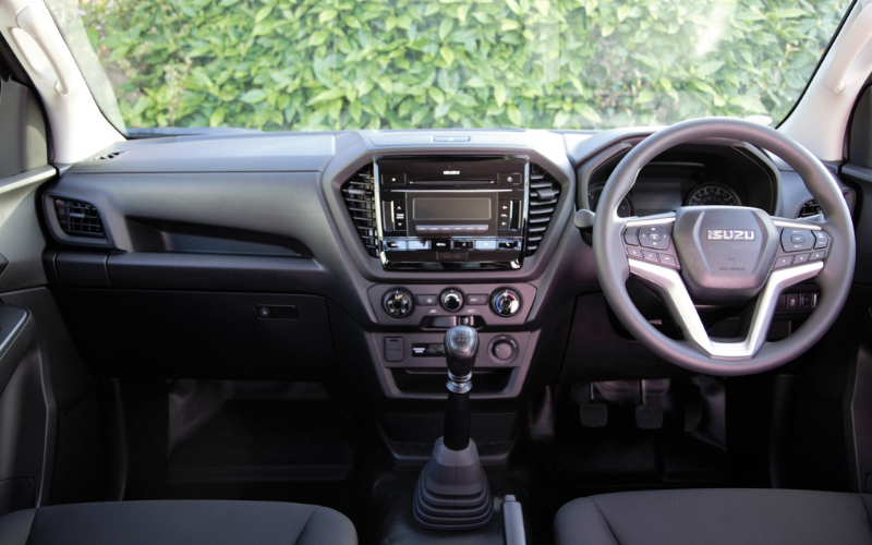 Isuzu D-Max technology system