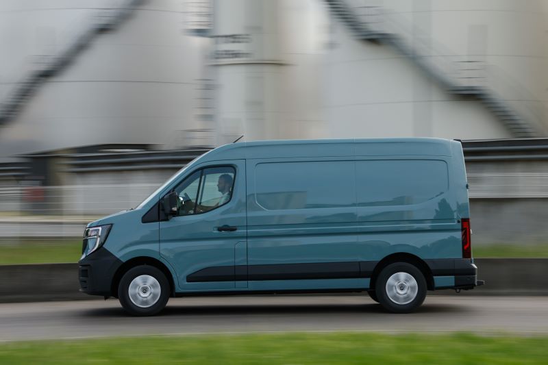 renault-master