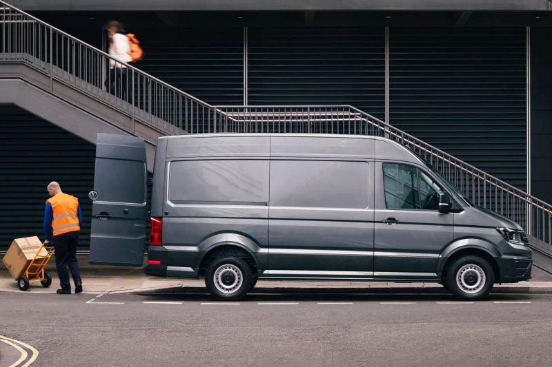 Best Vans for Couriers and Delivery Drivers to Buy in 2025