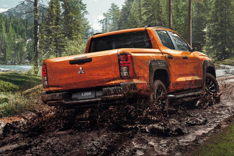 The Mitsubishi L200 Pick-Up Truck is Back at Vansdirect